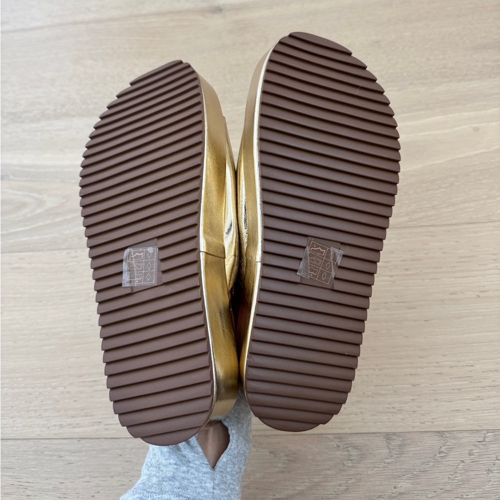 Metallic Gold Platform Sandals - Picture 4 of 5